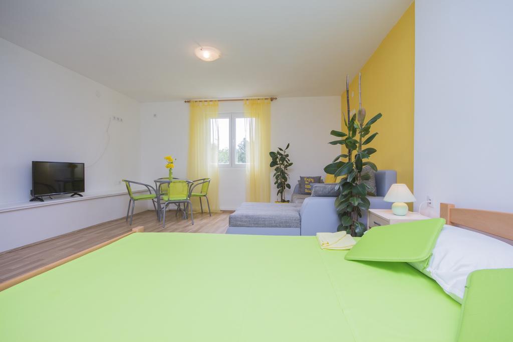 Pula Istria Apartments Eksteriør bilde