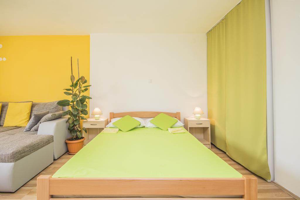 Pula Istria Apartments Eksteriør bilde